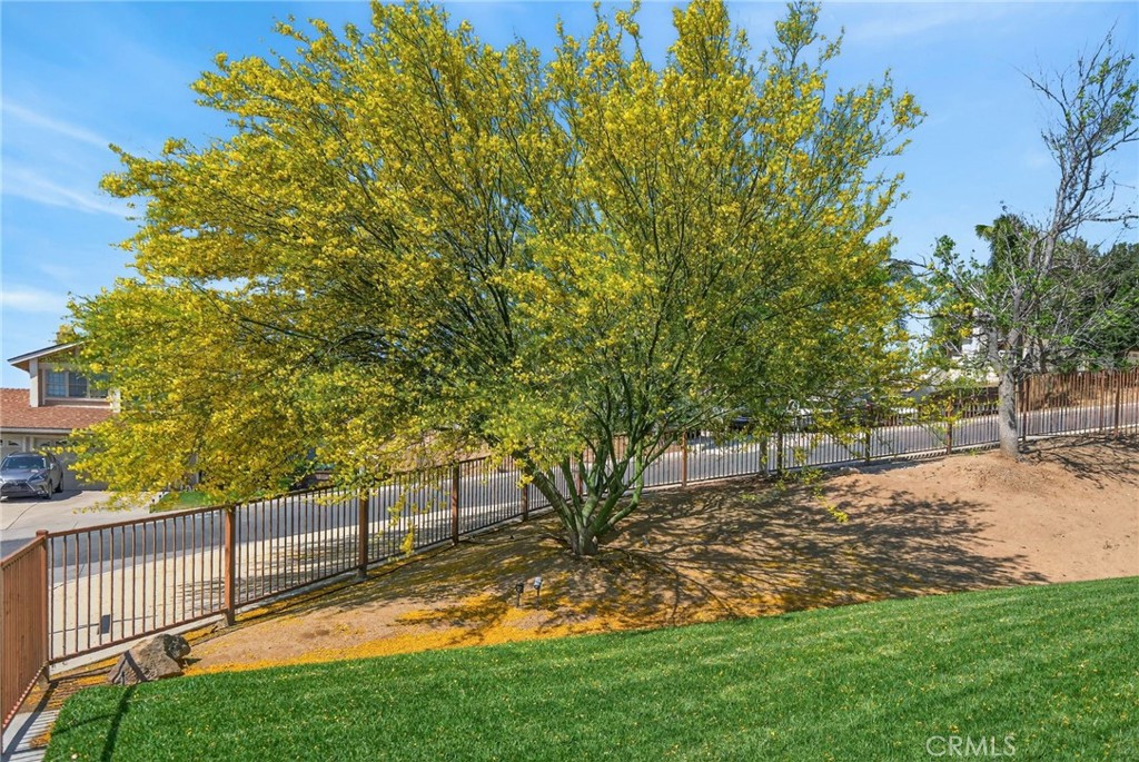 7613 Mountain Shadow