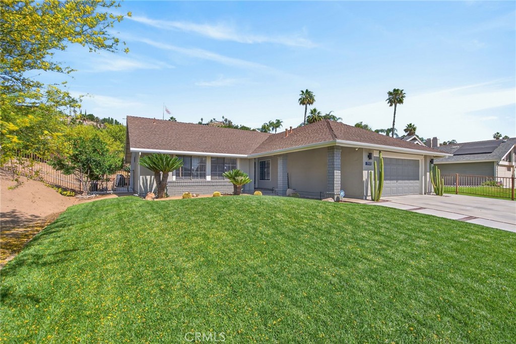 7613 Mountain Shadow