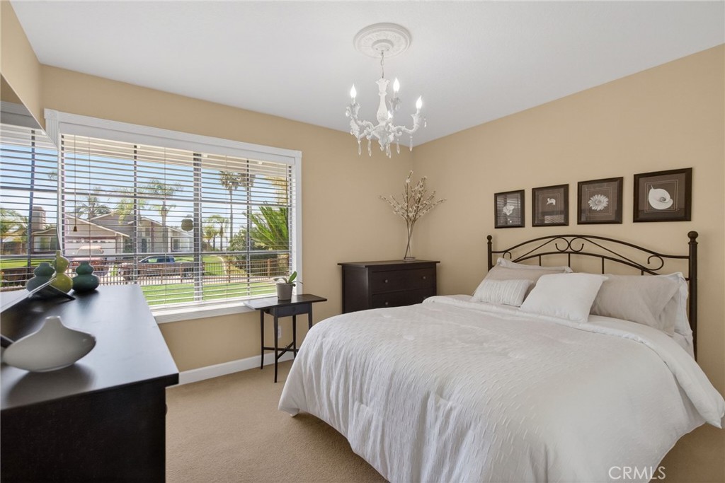 7613 Mountain Shadow