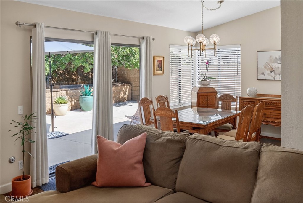 7613 Mountain Shadow