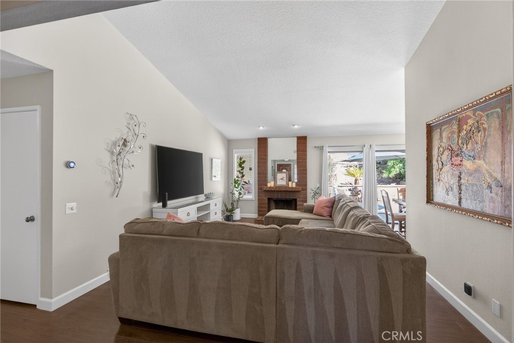 7613 Mountain Shadow