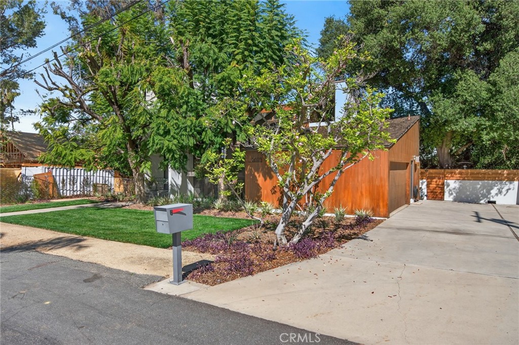 2023 Arroyo Drive