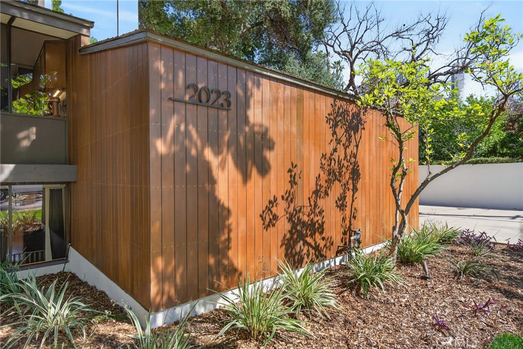 2023 Arroyo Drive