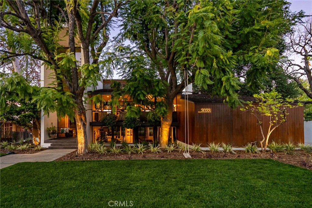 2023 Arroyo Drive
