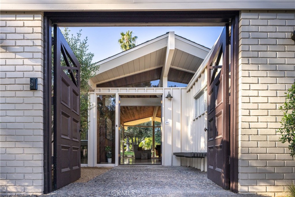 2278 Arroyo