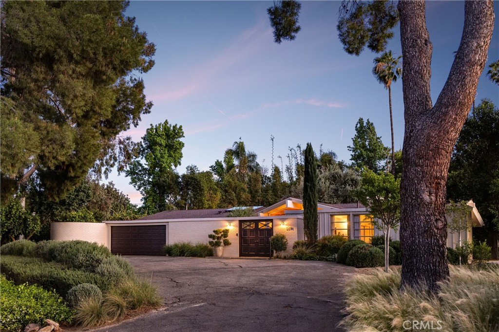 2278 Arroyo
