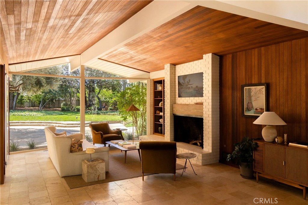 2278 Arroyo