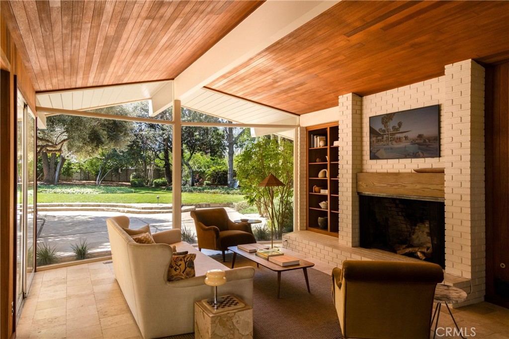 2278 Arroyo