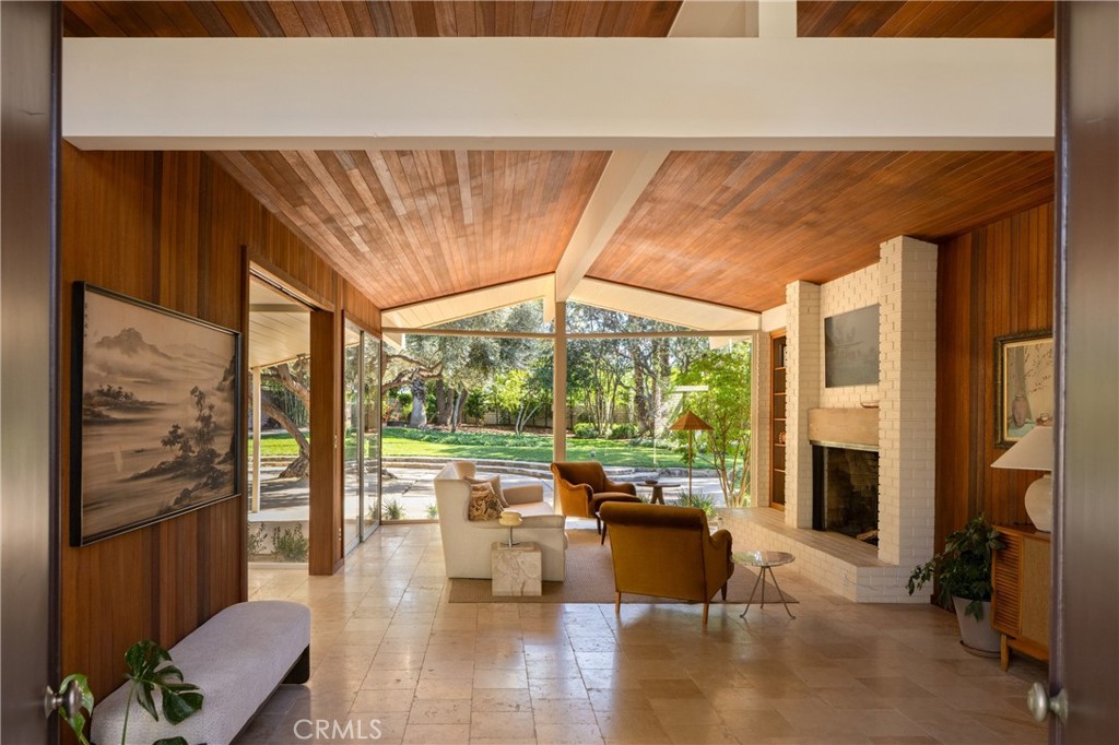 2278 Arroyo