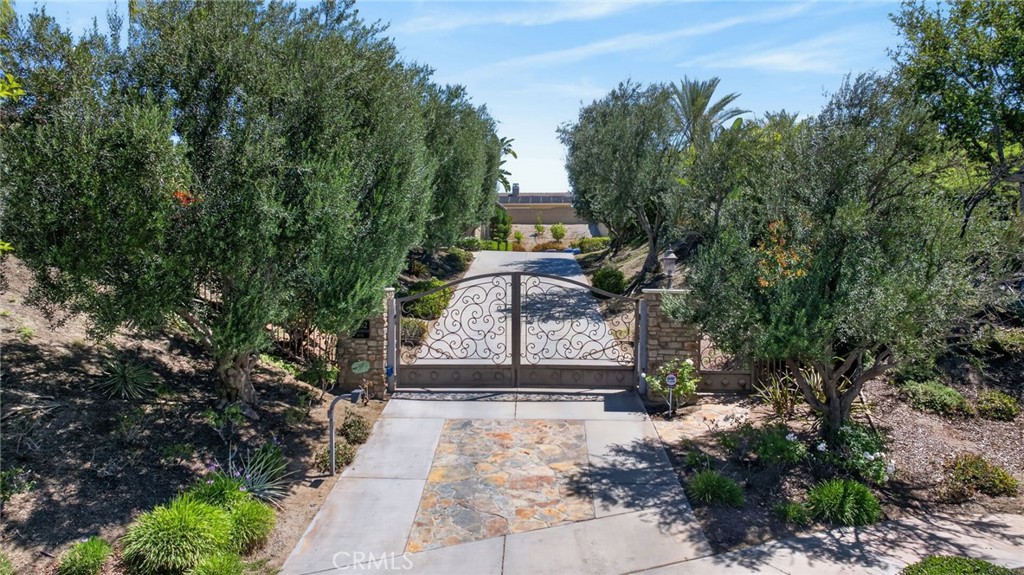 7452 Breckenridge Drive