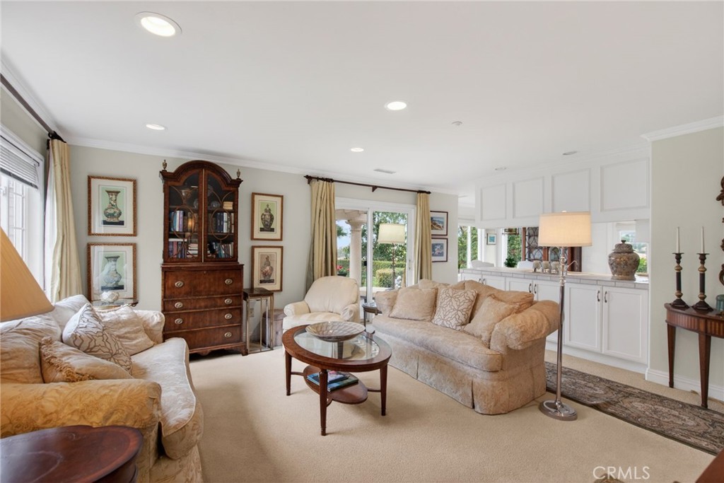 6952 Royal Hunt Ridge