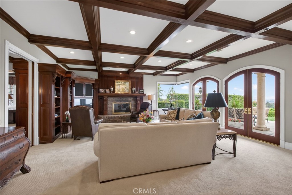 6952 Royal Hunt Ridge