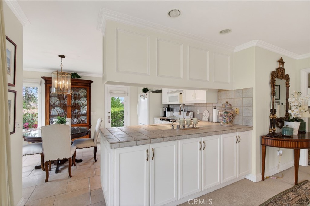 6952 Royal Hunt Ridge