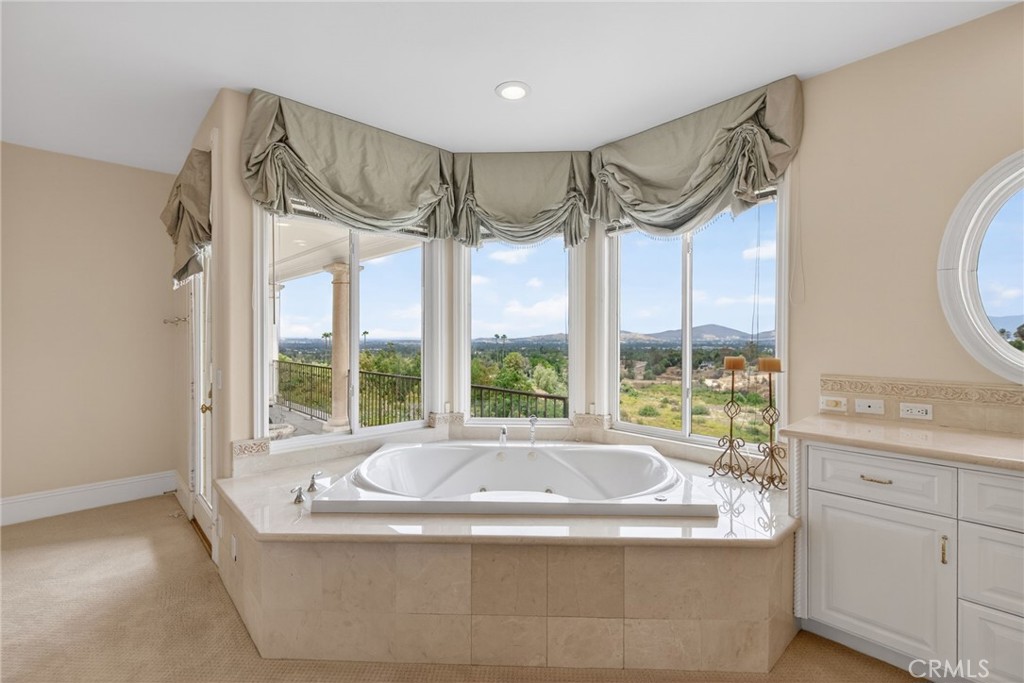 6952 Royal Hunt Ridge