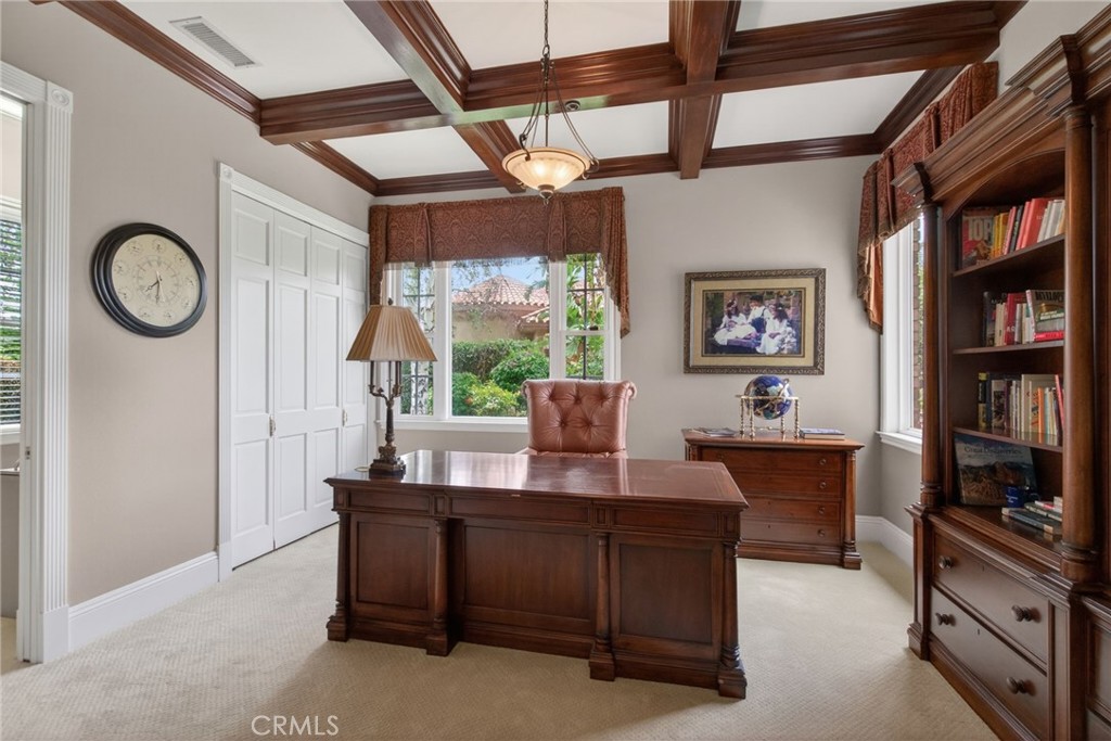 6952 Royal Hunt Ridge