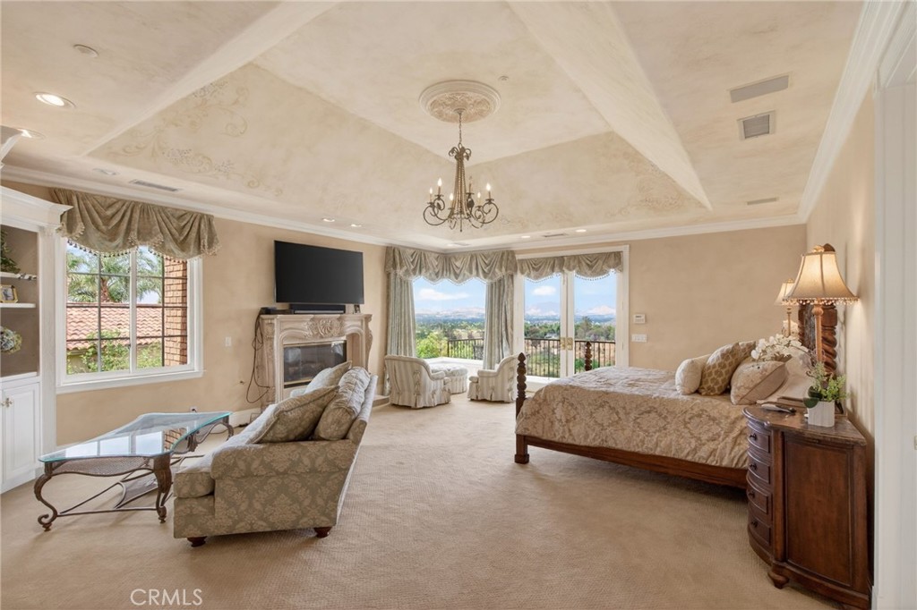 6952 Royal Hunt Ridge