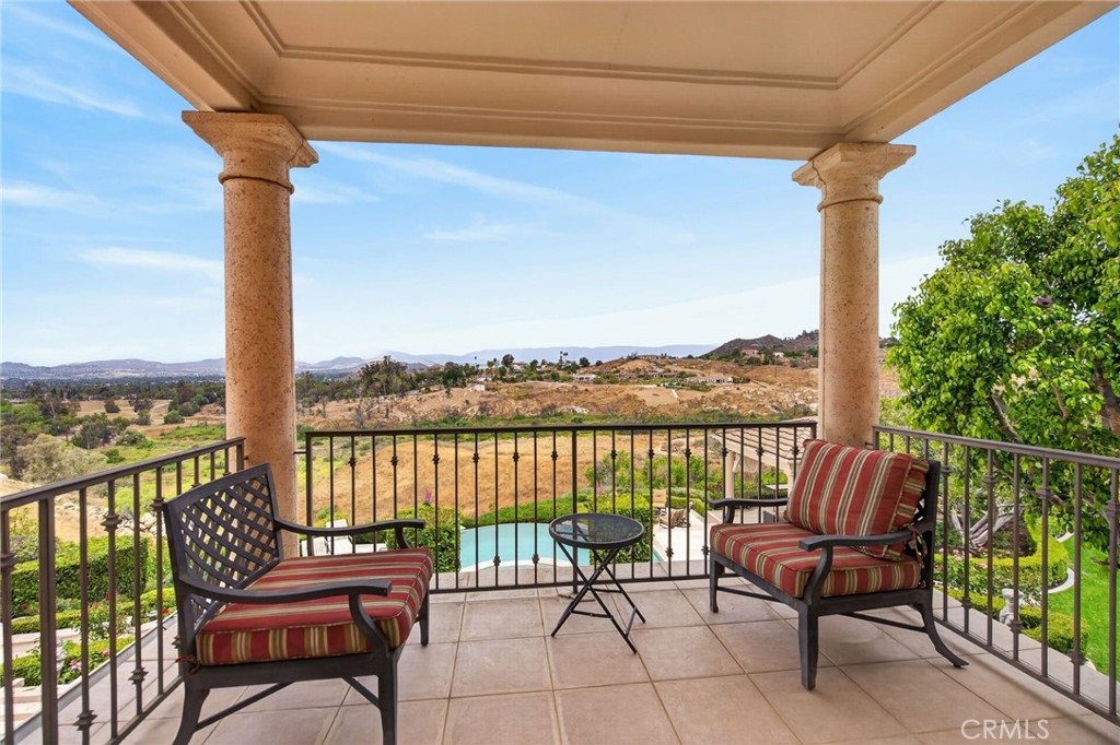 6952 Royal Hunt Ridge