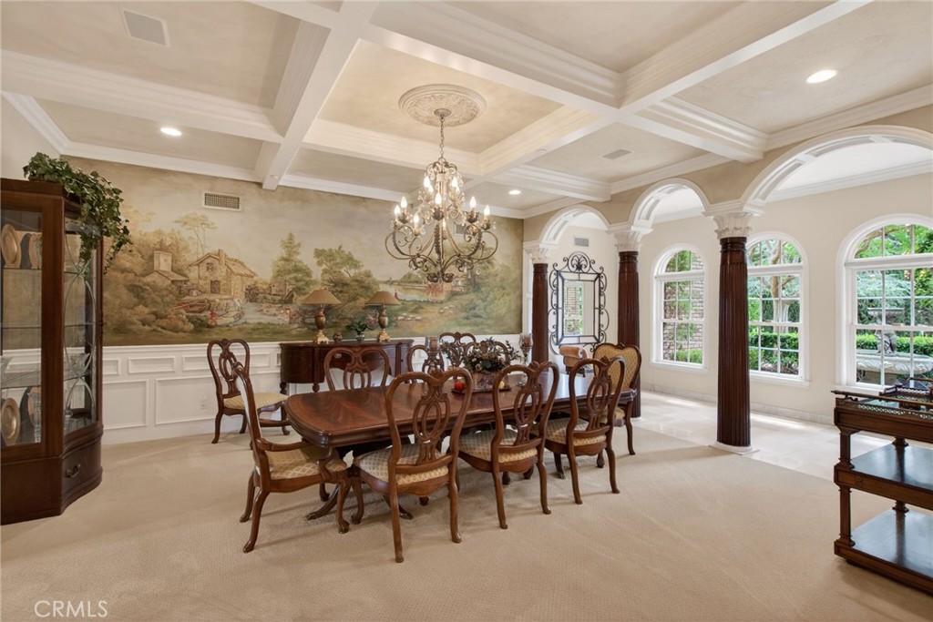 6952 Royal Hunt Ridge