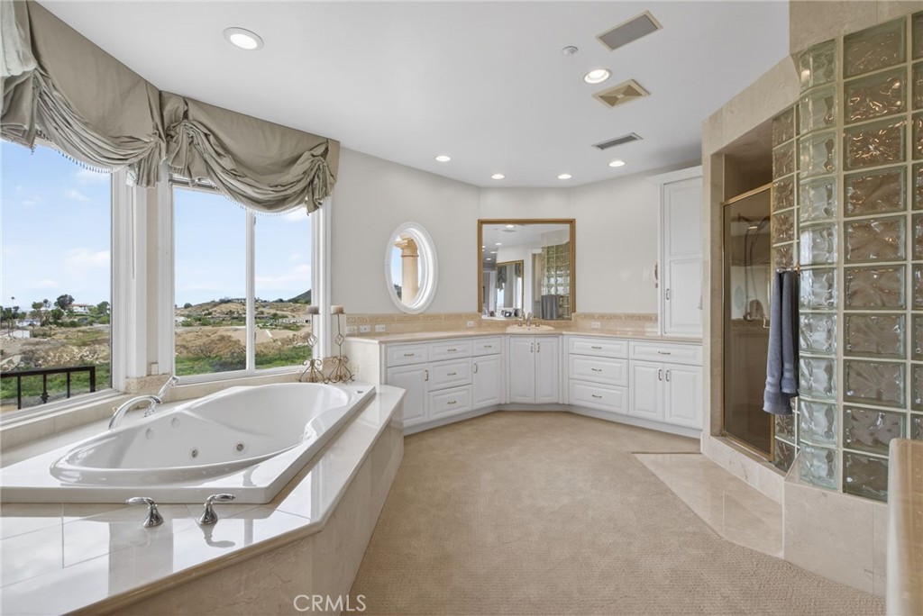 6952 Royal Hunt Ridge