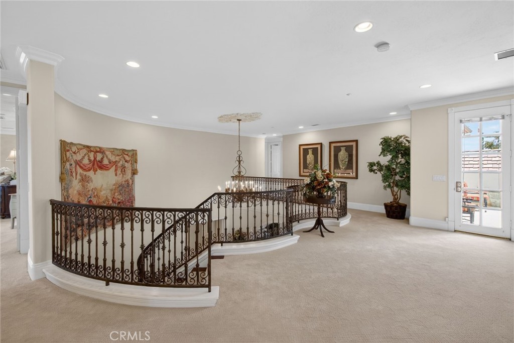 6952 Royal Hunt Ridge