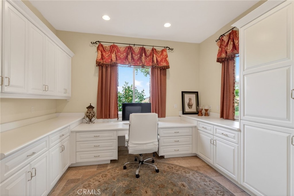 6952 Royal Hunt Ridge