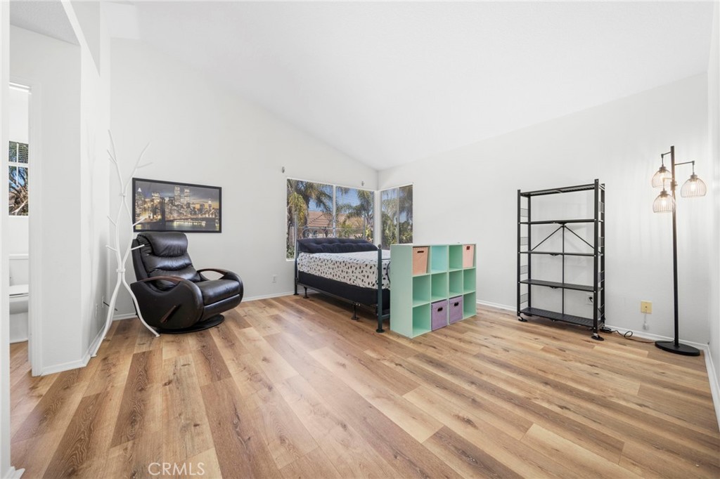 9253 Sunridge