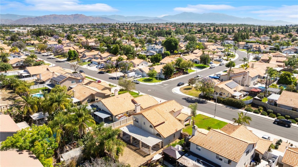 9253 Sunridge
