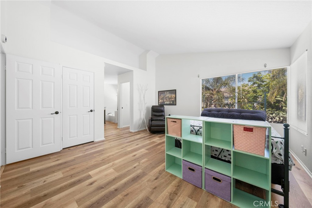 9253 Sunridge
