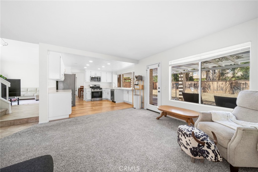 9253 Sunridge