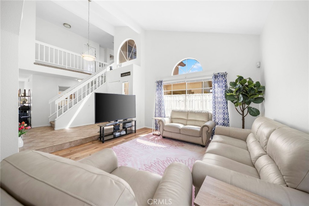 9253 Sunridge