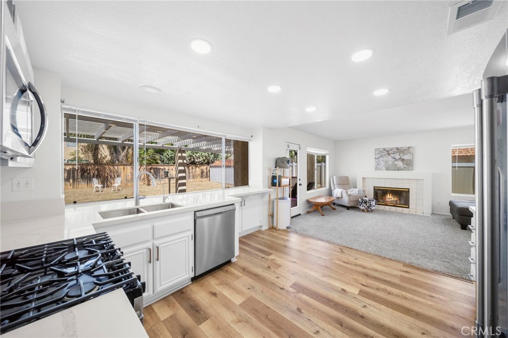 9253 Sunridge