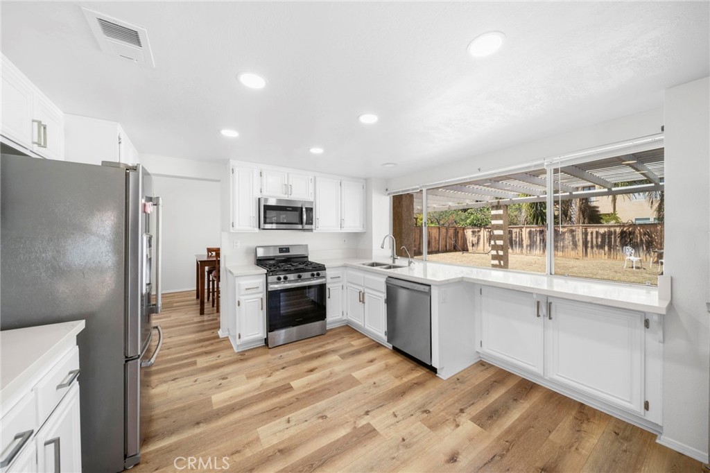 9253 Sunridge