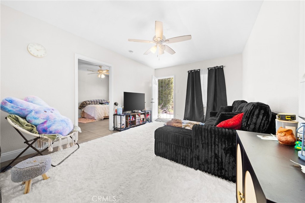 480 W 18th St