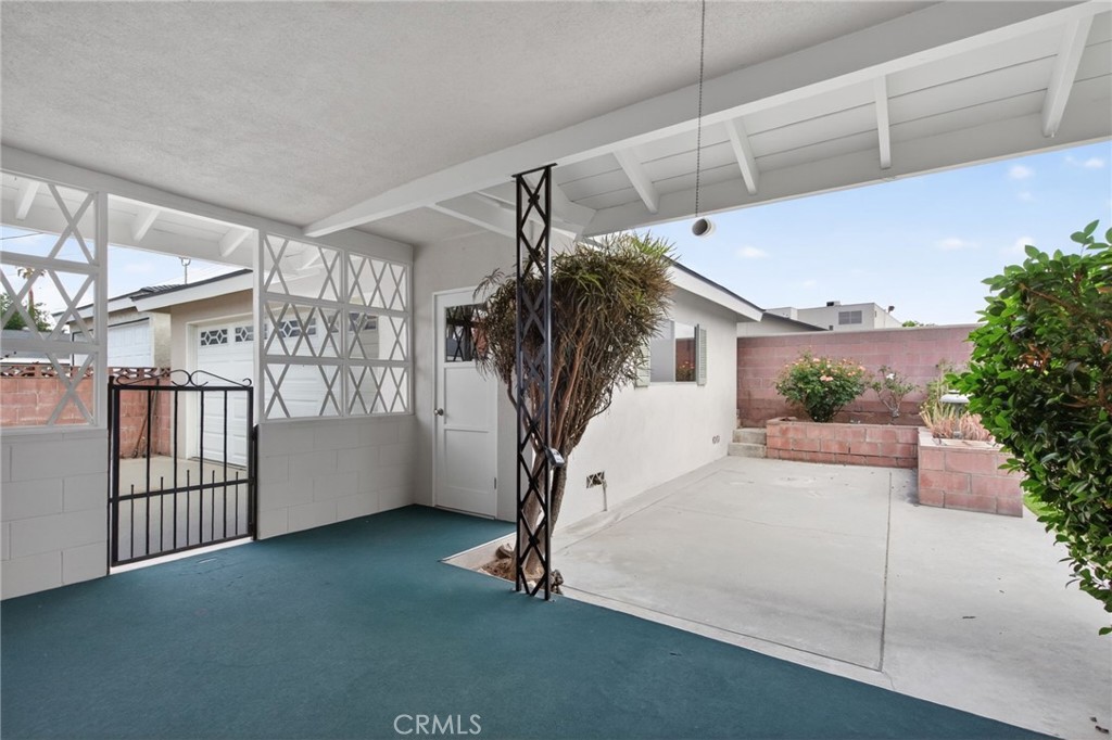 4963 Carlingford Avenue