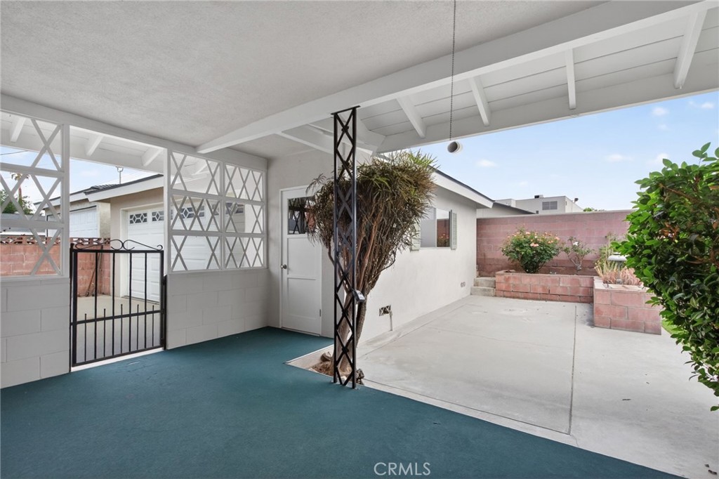 4963 Carlingford Avenue