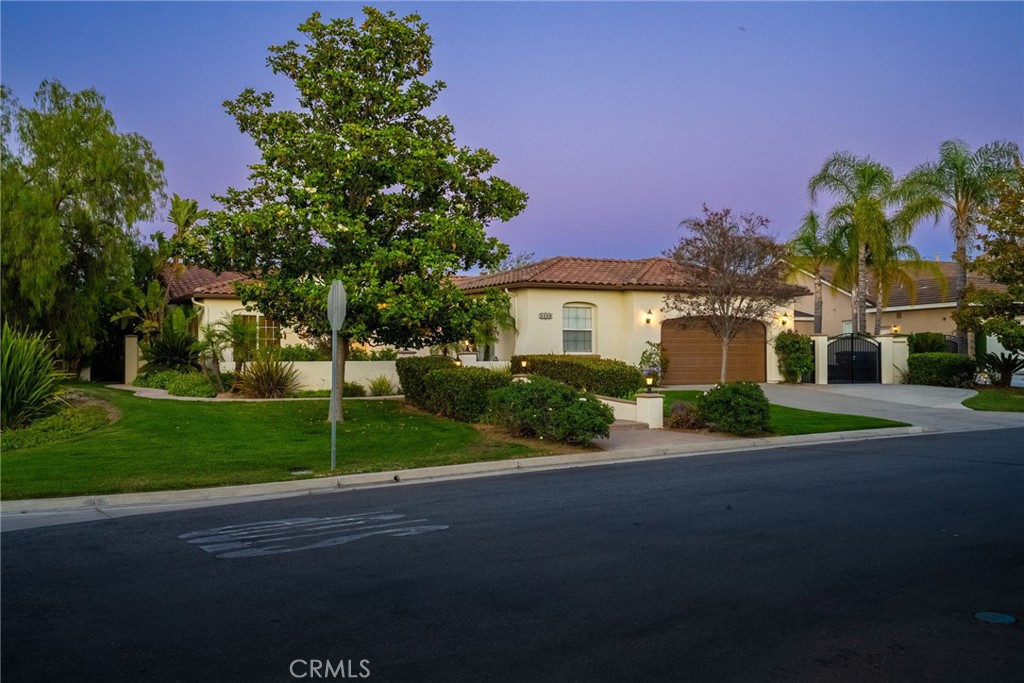 8059 Terraza Court