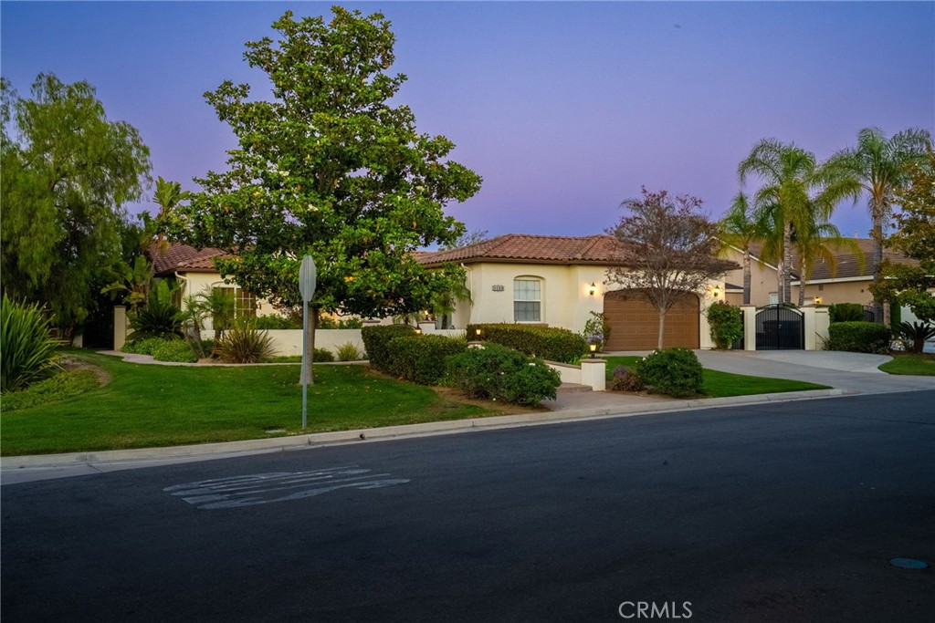 8059 Terraza Court