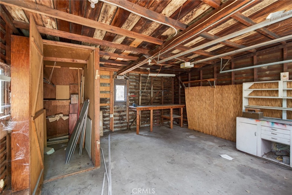 3956 Beechwood