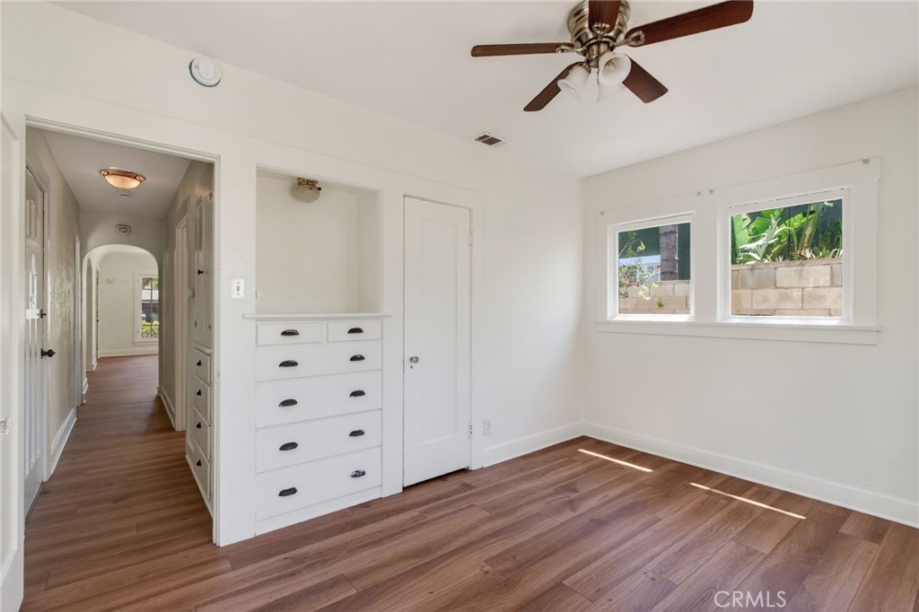 3956 Beechwood