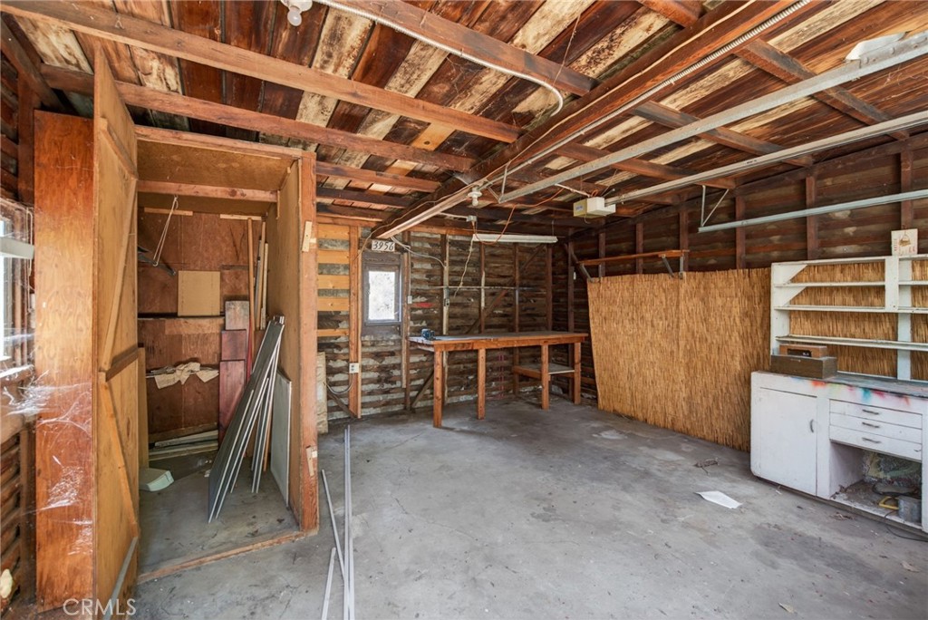 3956 Beechwood