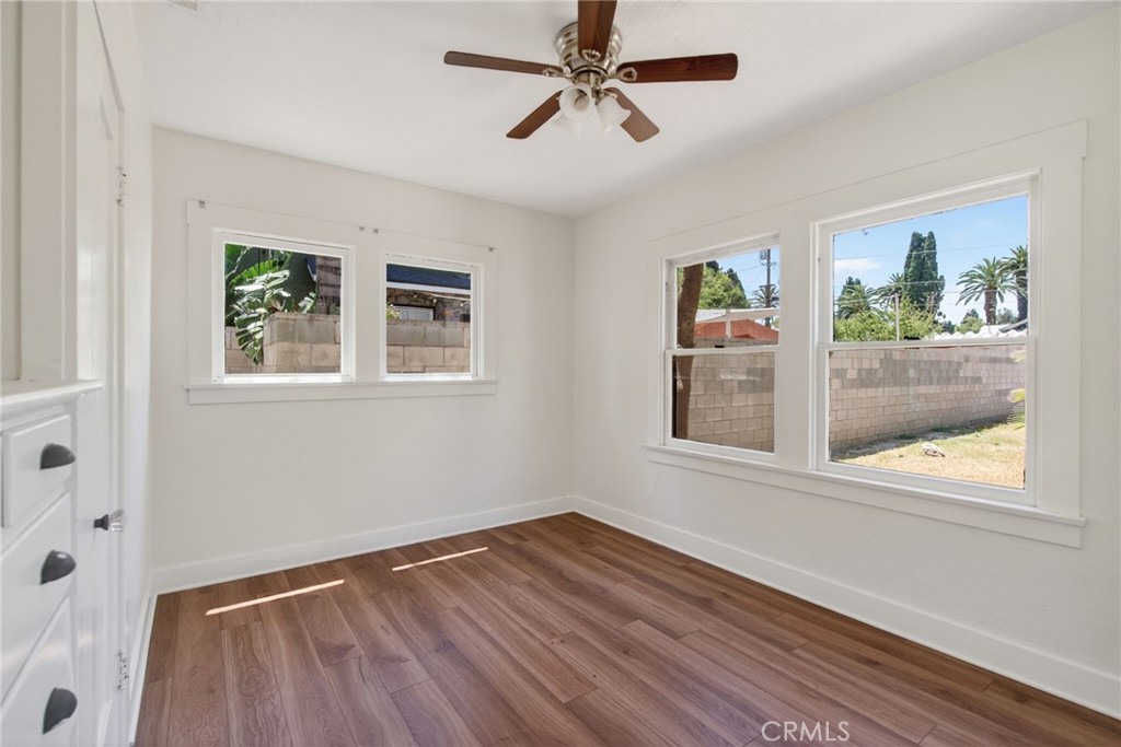 3956 Beechwood