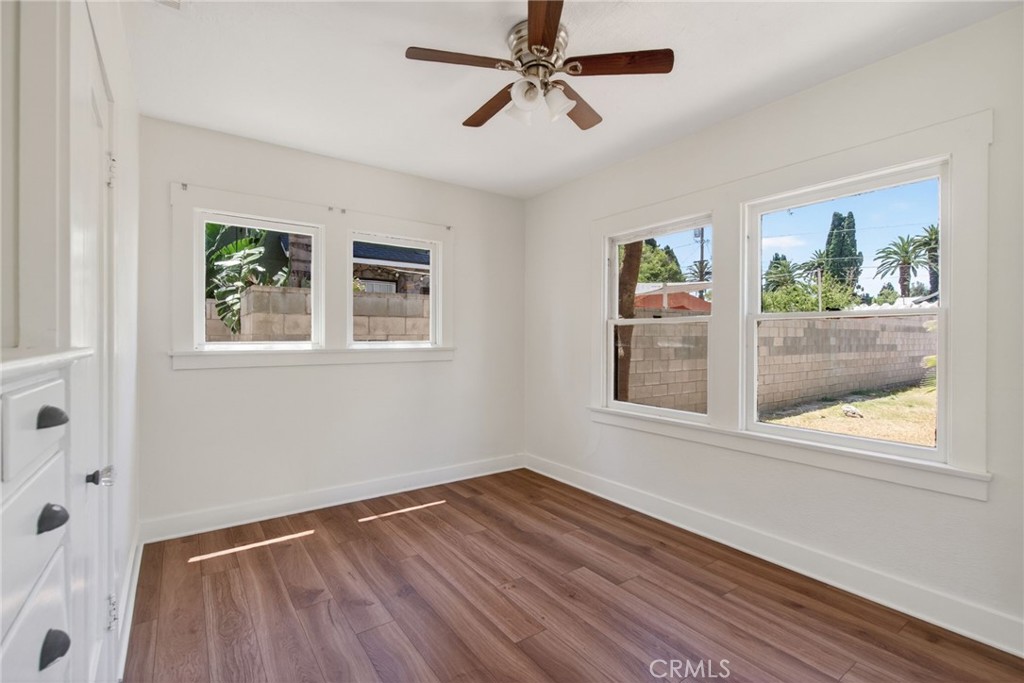 3956 Beechwood