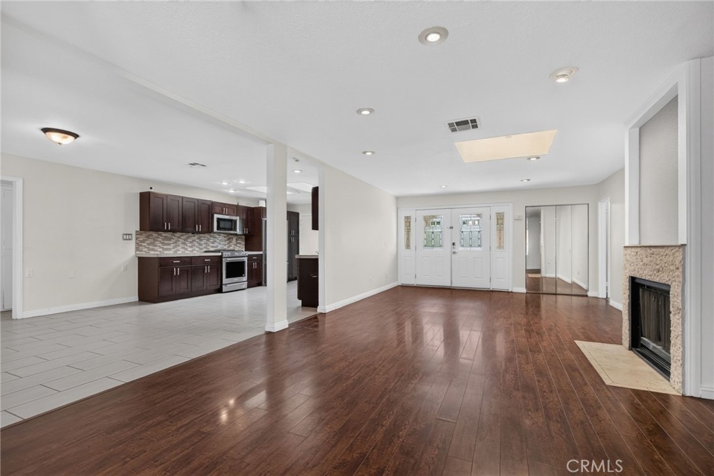 11610 Cornell