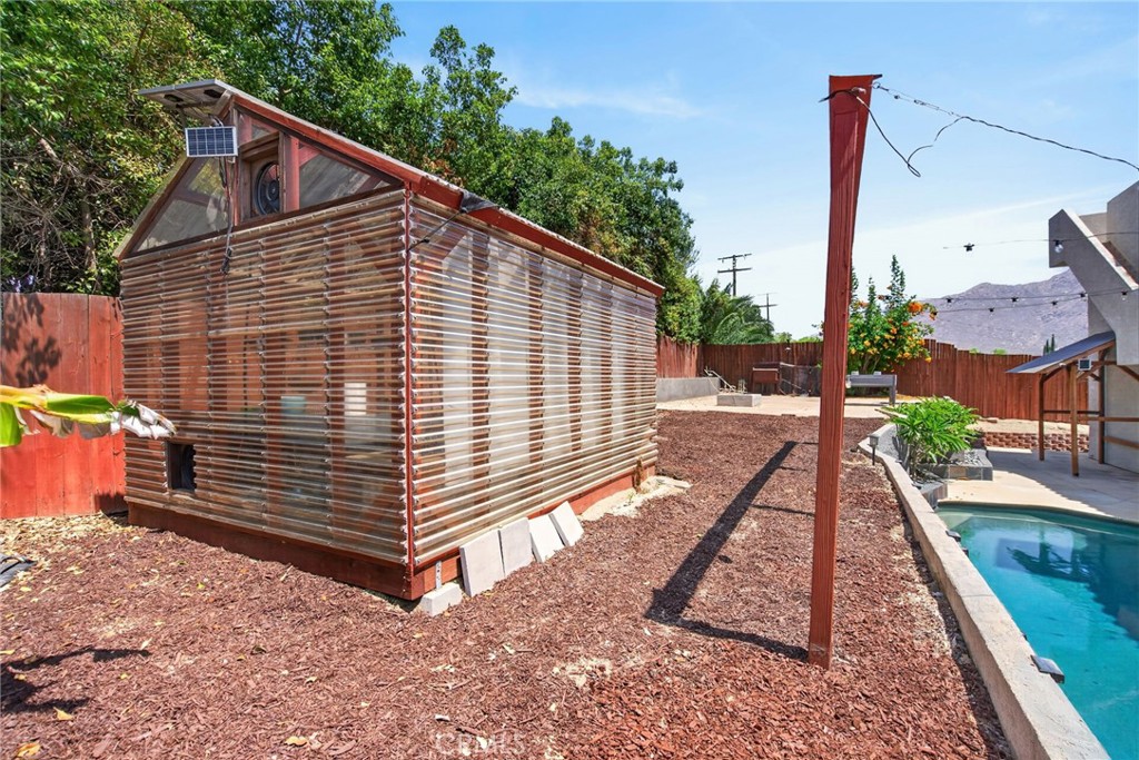 11610 Cornell