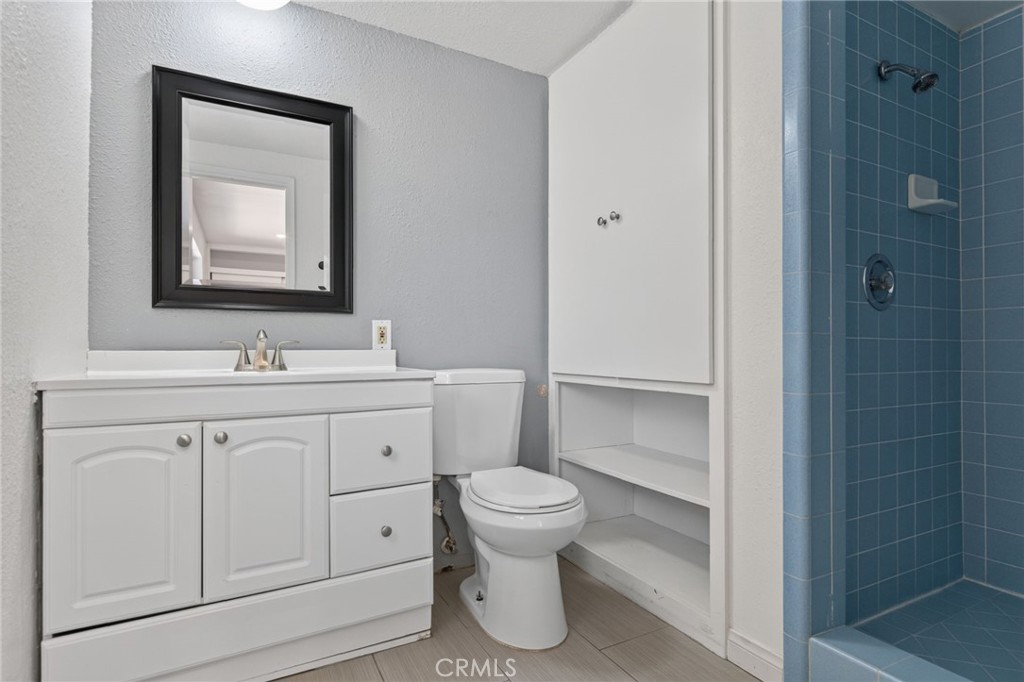 11610 Cornell