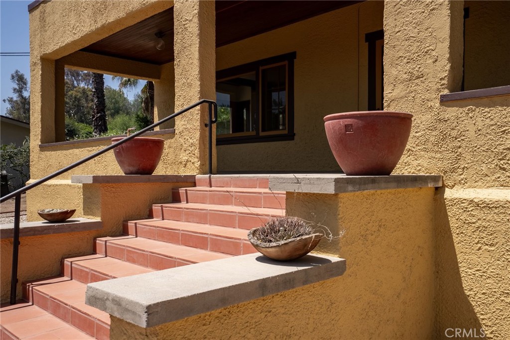 3811 Mount Rubidoux