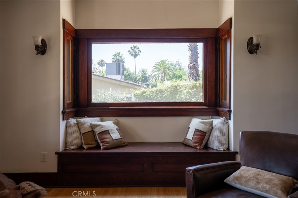 3811 Mount Rubidoux