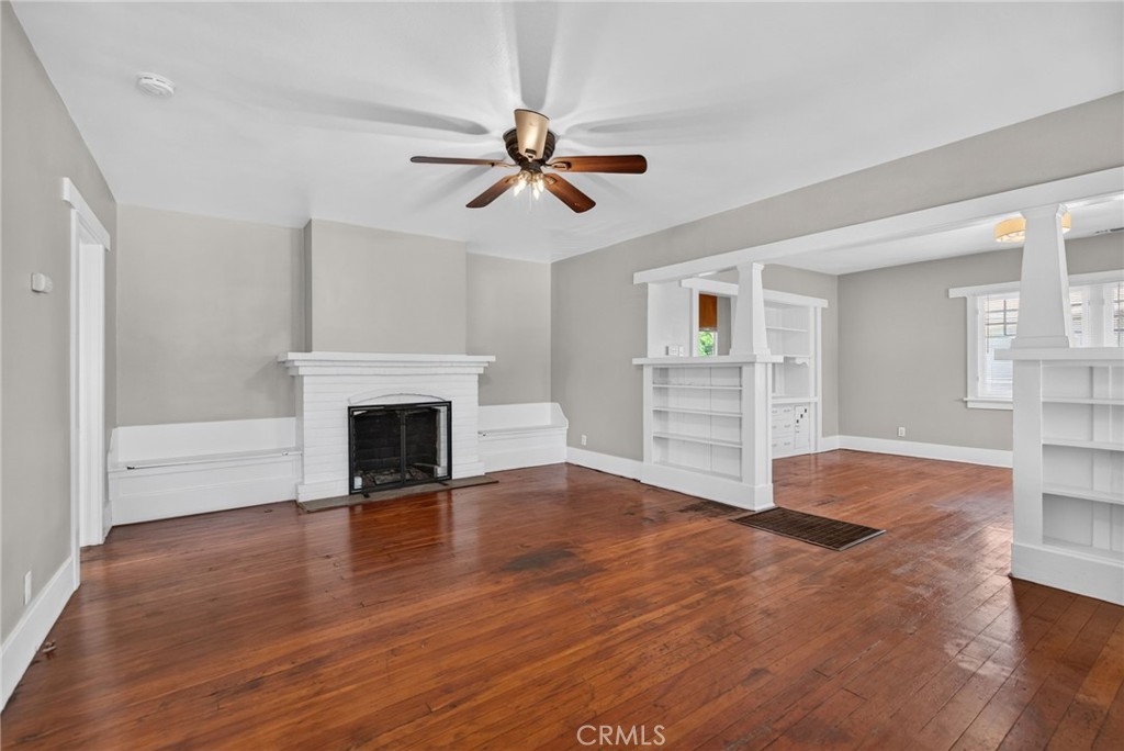 4391 Highland