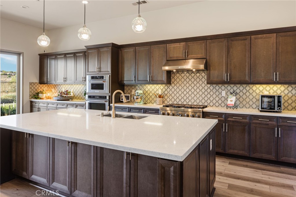 7876 Arroyo Vista Court
