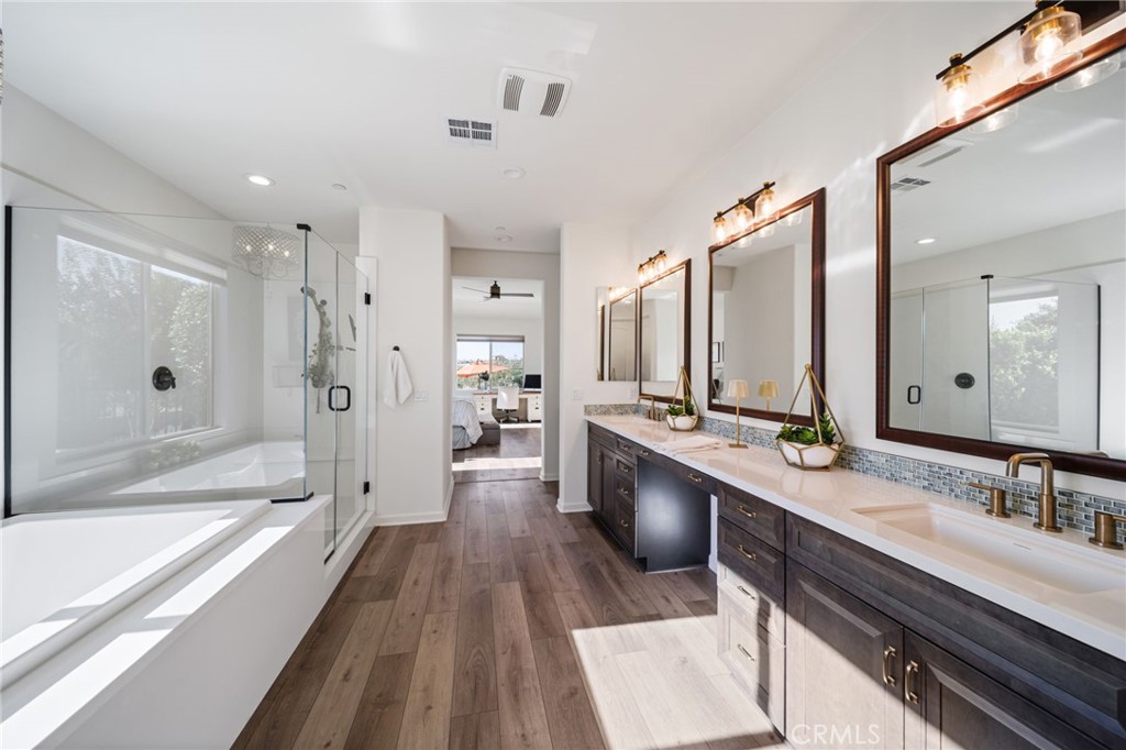 7876 Arroyo Vista Court